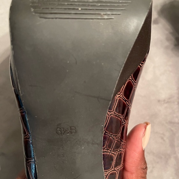 Charles by Charles David platform faux croc women’s Heels Size 6.5 office siren - Picture 8 of 8